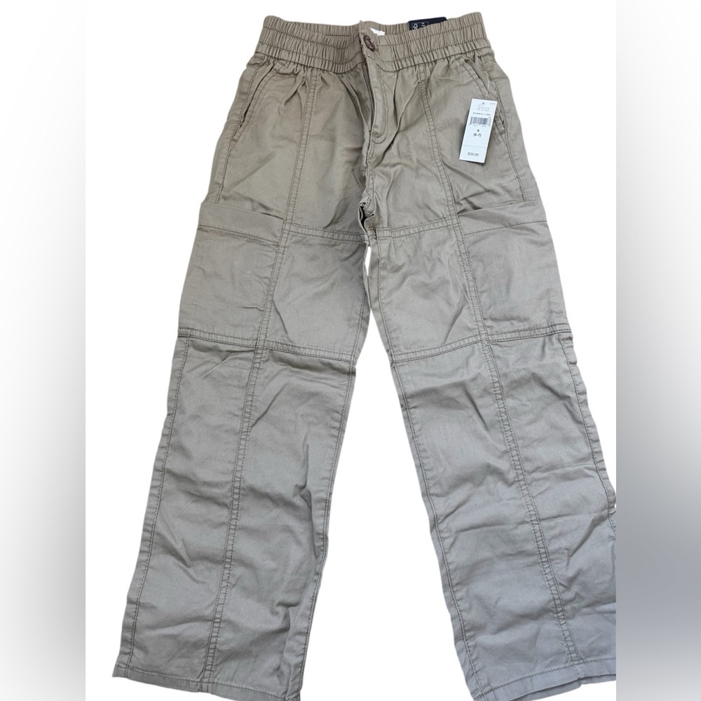 GAP Kids Cargo Pants in Light Taupe